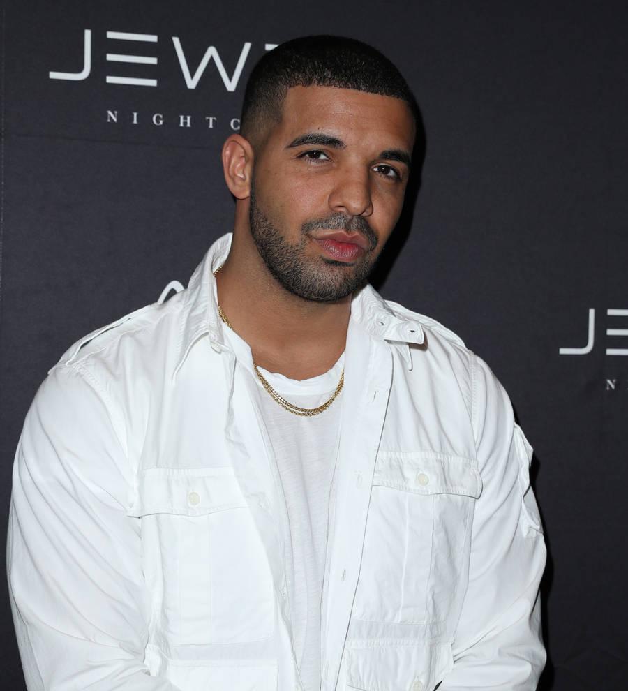 Drake and Rihanna mourn loss of fan