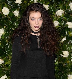 Lorde keeps Eminem off the top of the pop charts