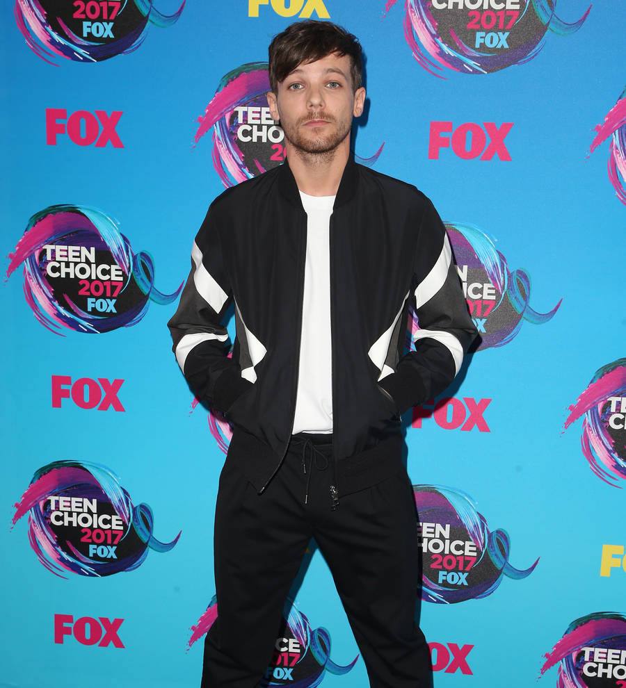 Louis Tomlinson slams Back to You radio censorship
