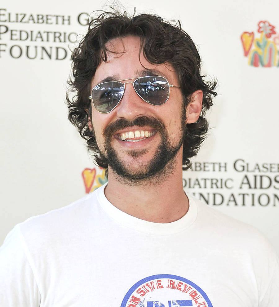 Thomas Ian Nicholas welcomes second child