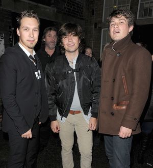 Hanson upset by fan Amy Winehouse's death