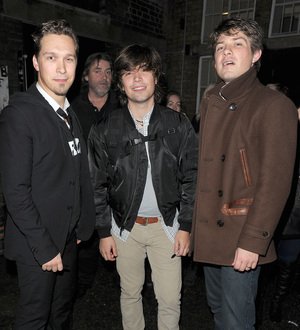 Hanson upset by fan Amy Winehouse's death