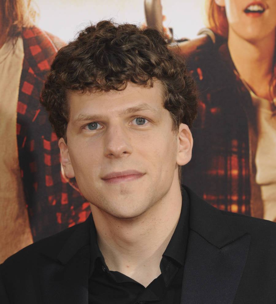 Jesse Eisenberg angers film critics with short story