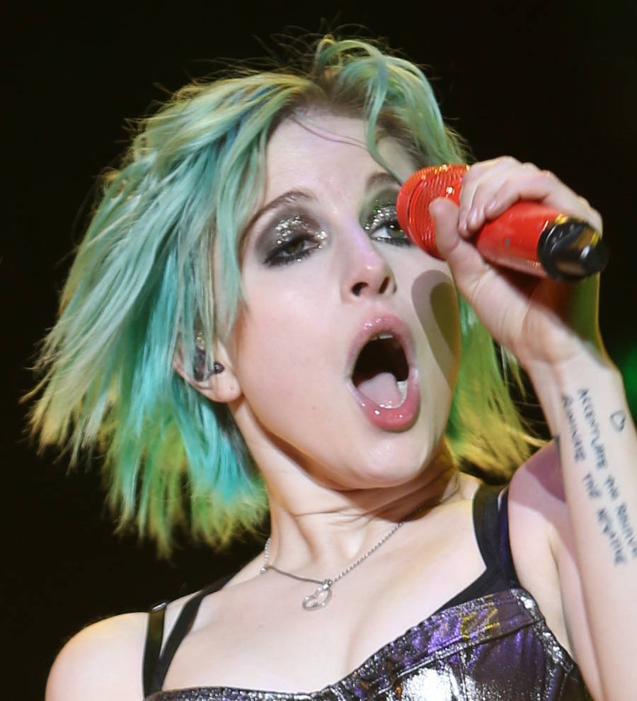 Paramore settle royalties dispute with ex-bassist