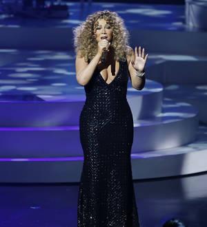 Mariah Carey suffers wardrobe malfunction at first Las Vegas show