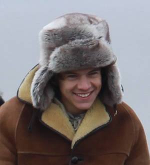 One Direction shiver through cold video shoot