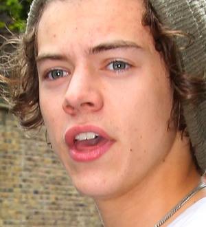 One Direction caught up in pregnancy prank