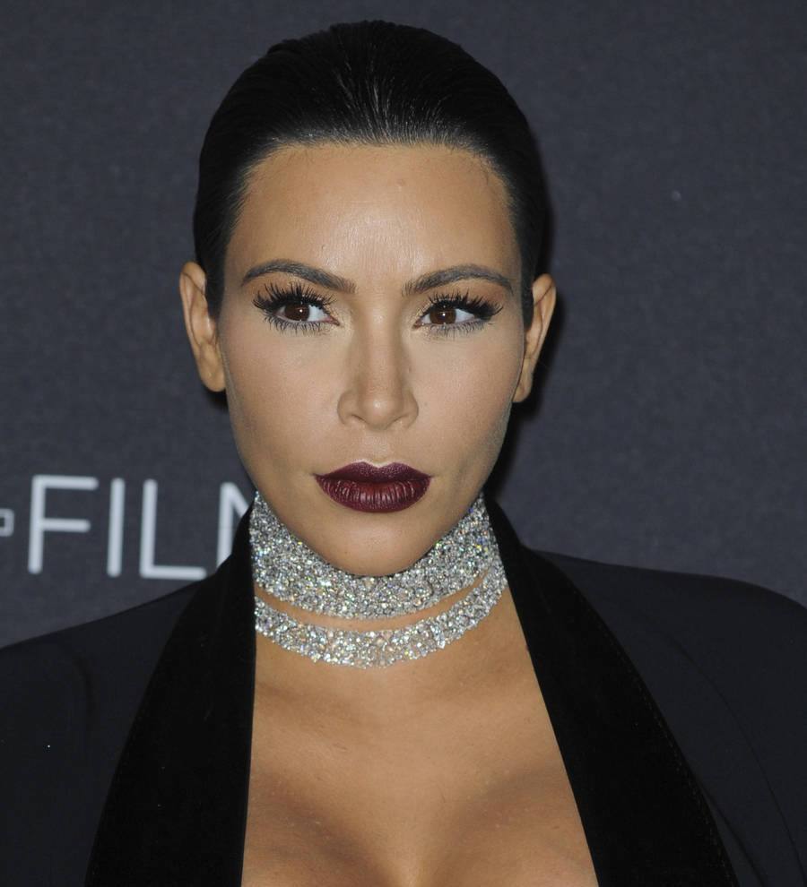 Kim Kardashian stands by her man