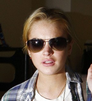 Lindsay Lohan Admits Failing Drug Test