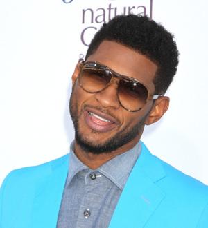 Usher cleans his own restaurant cutlery