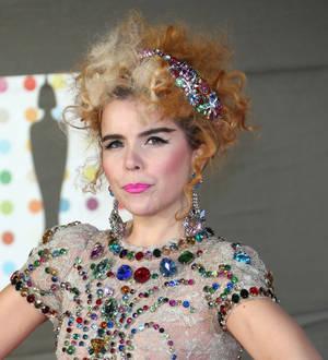 Paloma Faith confronted by fan in dressing room