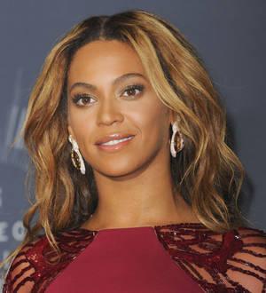 Beyonce's dad: 'Marriage rumour boosted ticket sales'