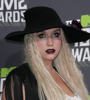 Ke$ha convinced leaked photos ruined her relationship