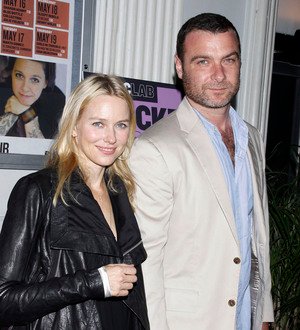 Naomi Watts too scared to join Schreiber onstage