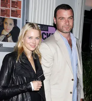 Naomi Watts too scared to join Schreiber onstage