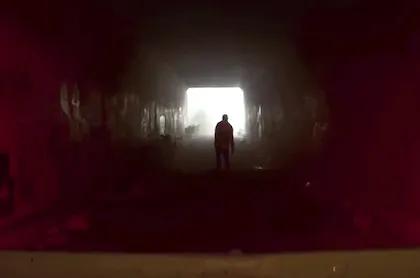 "Fear The Walking Dead" Trailer Shows L.A. as Ground Zero to Zombie Apocalypse