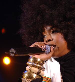 Lauryn Hill welcomes sixth child