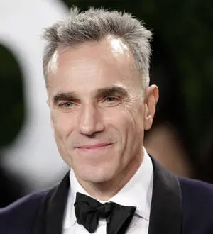 Daniel Day-Lewis honored by Juilliard School