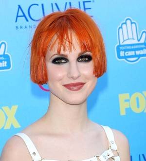 Paramore's Hayley Williams attacks Miley Cyrus over MTV VMAS performance