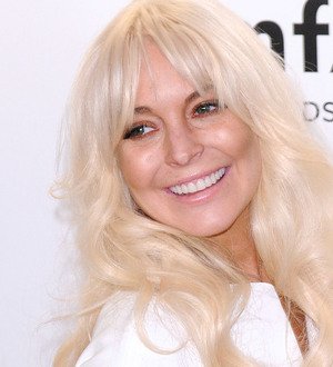 Lindsay Lohan completes community service