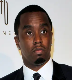 Sean Combs Sets up 'positive' Blog