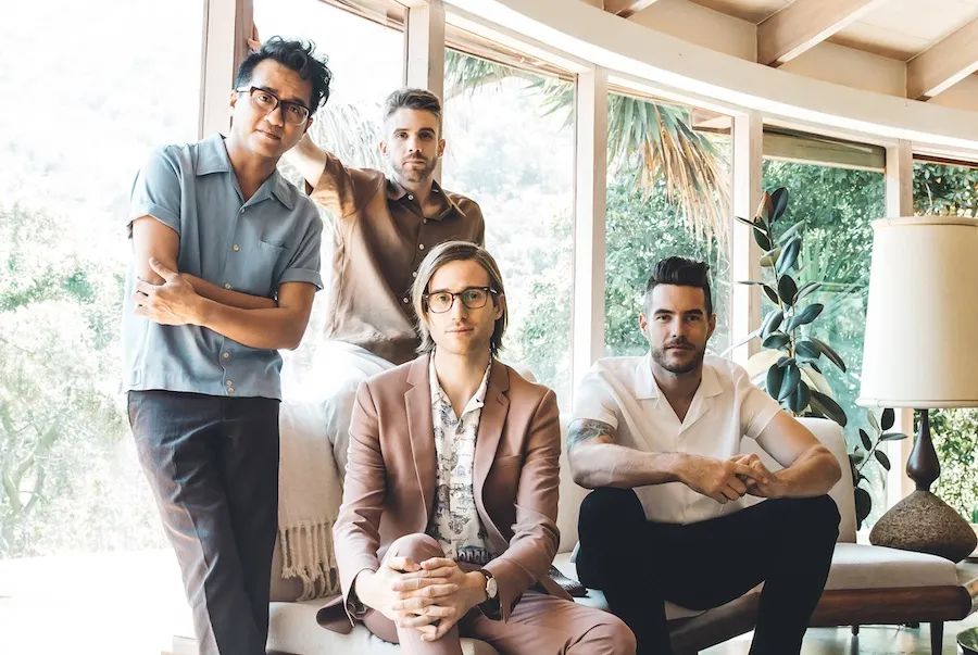 A 360-Degree Experience with Saint Motel!