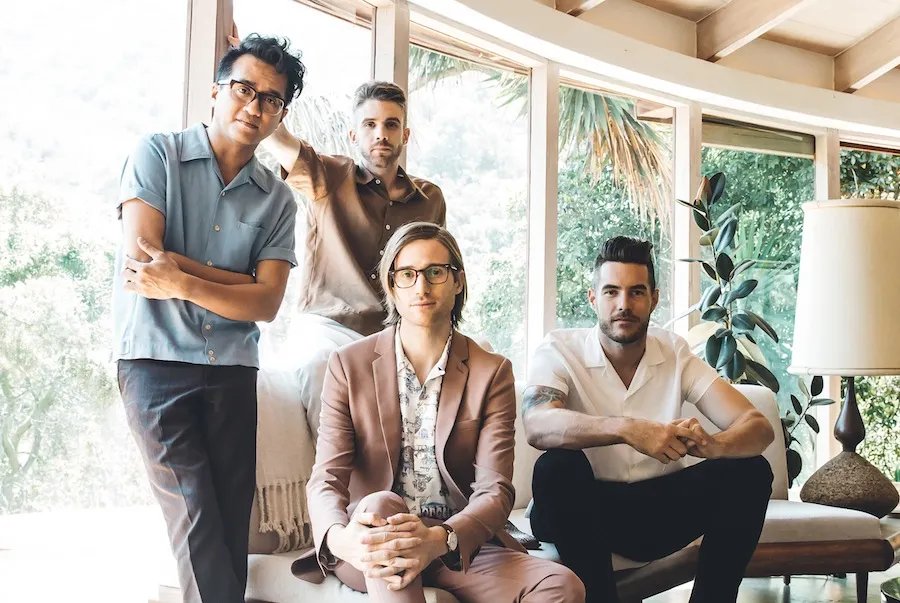 A 360-Degree Experience with Saint Motel!