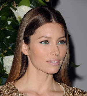 Jessica Biel helping Lance Bass with wedding plans