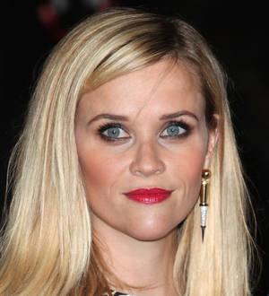 Reese Witherspoon and Renee Zellweger join ALS Walk in support of publicist