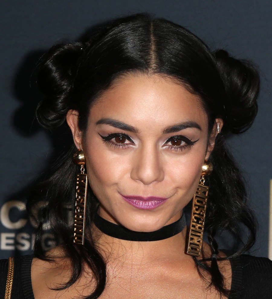 Vanessa Hudgens under investigation for allegedly defacing Arizona's red rock