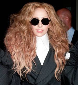 Lady Gaga shoots holiday special with The Muppets