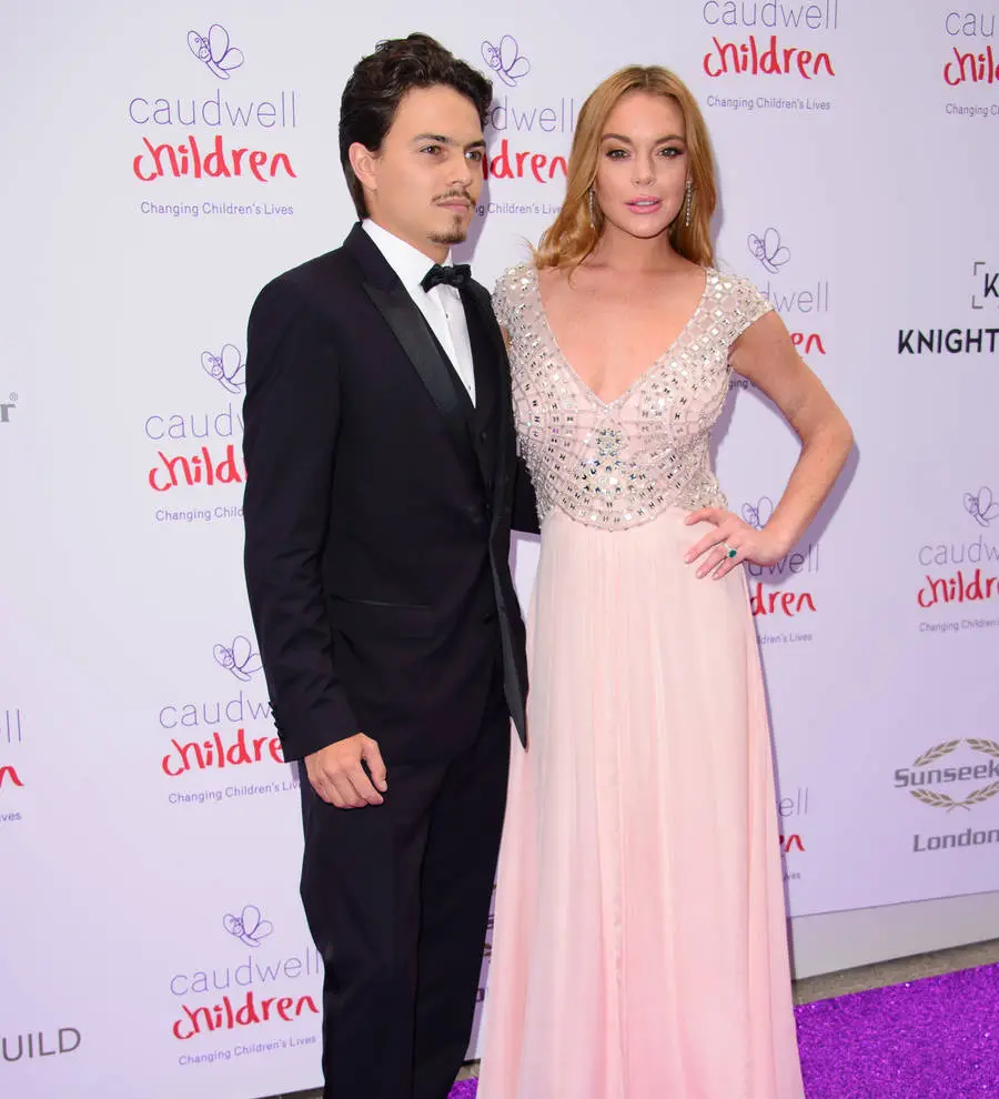 Lindsay Lohan asks for privacy amid relationship troubles
