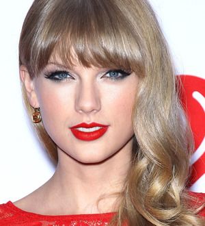 Taylor Swift saving her fortune for kids' college fund