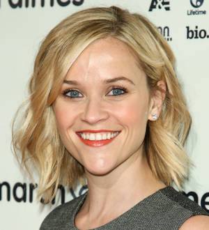 Reese Witherspoon loses money in house sale