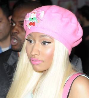 Nicki Minaj pays tribute to dead fan