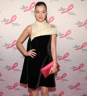 Hailee Steinfeld joins Pitch Perfect sequel