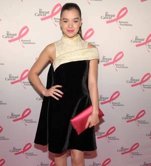 Hailee Steinfeld joins Pitch Perfect sequel