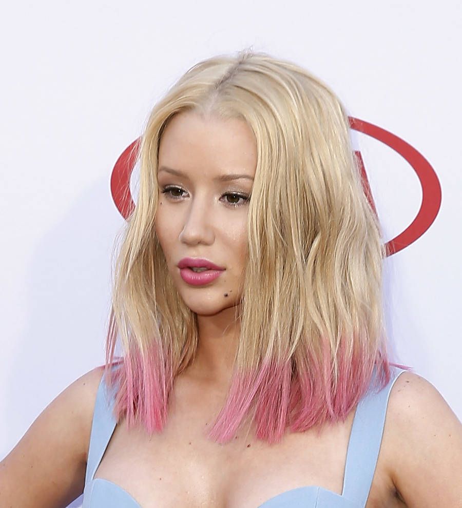 Iggy Azalea upset with alleged photoshopping of topless magazine shots