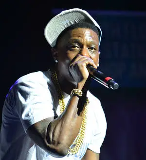 Lil Boosie fan falls victim to tough security guard at concert
