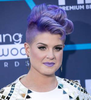 Kelly Osbourne's former landlord sues