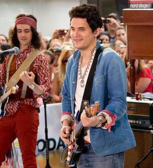 John Mayer dedicates song to Katy Perry