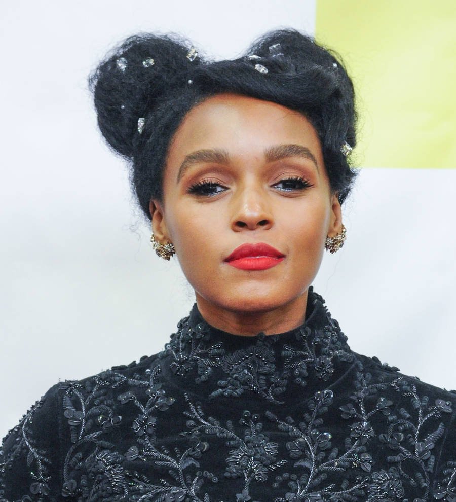 Janelle Monae receives Black Women in Hollywood honor