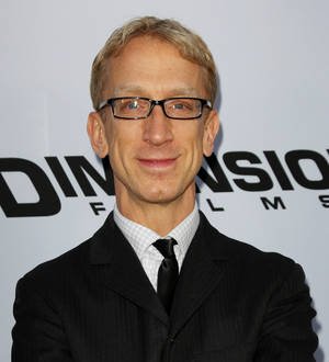 Andy Dick offers to visit Lindsay Lohan in rehab