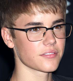 Justin Bieber prank calls hair salon