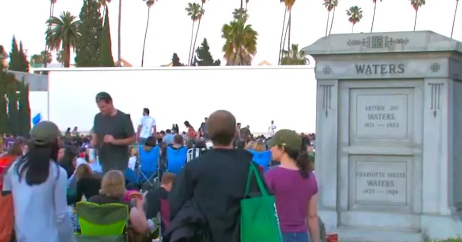 Survival Guide For Attending Cinespia’s Hollywood Forever Movie Screenings!