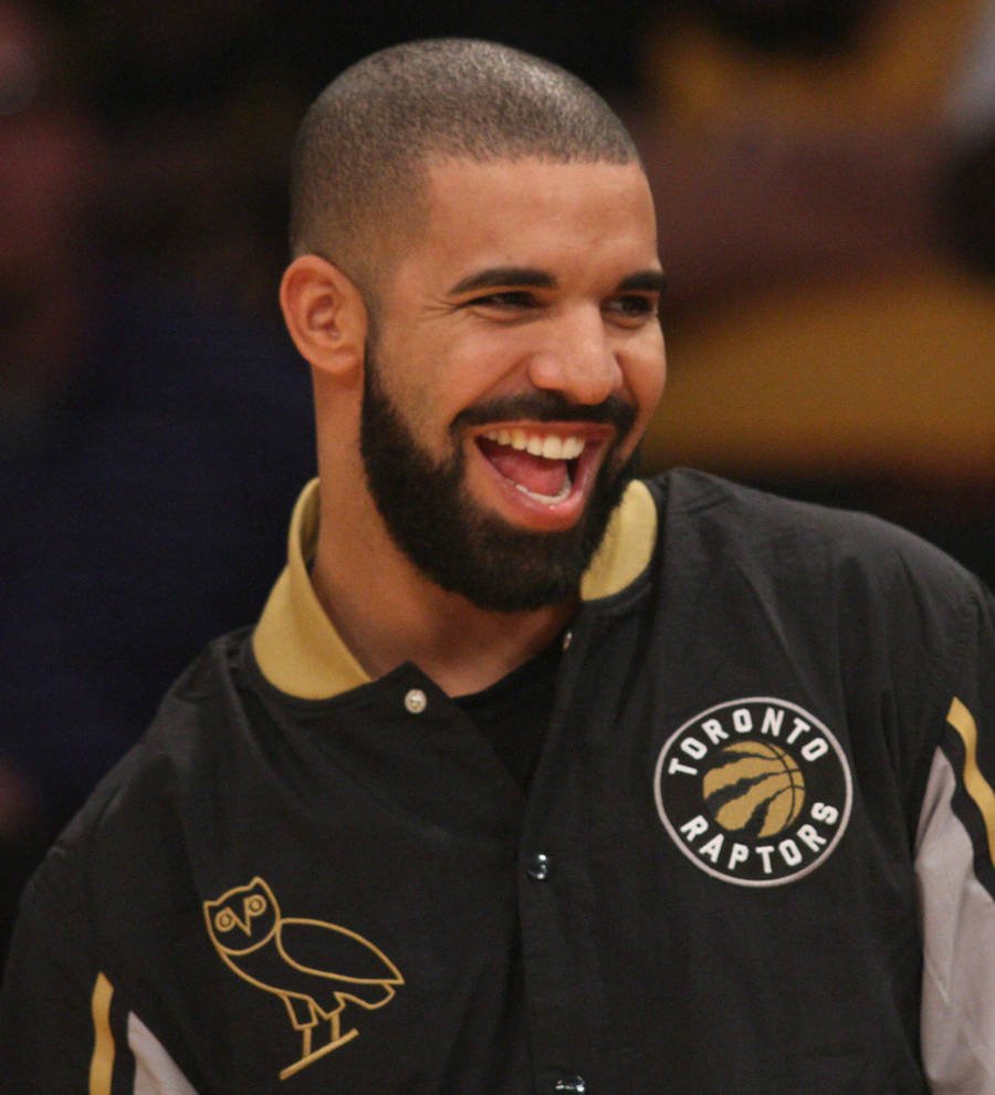 Drake dominates 2016 iHeartRadio Much Music Video Awards