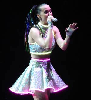 Katy Perry wins RIAA honor for digital sales