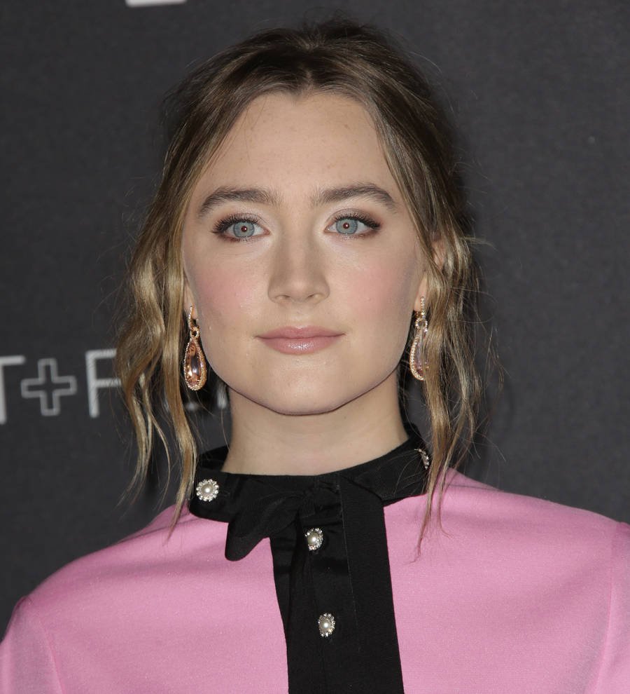 Saoirse Ronan thanks Ryan Gosling for helping people pronounce her name