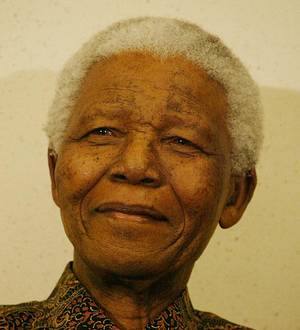 Stars and politician pay tribute to Mandela