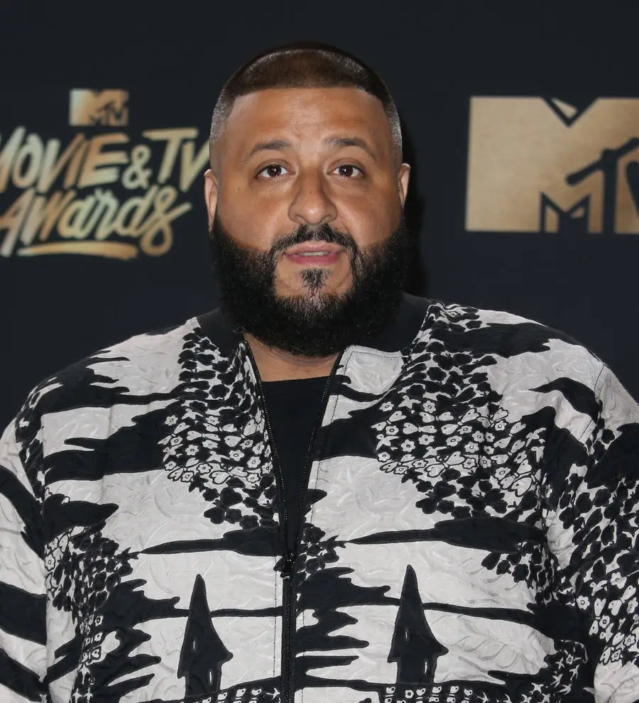 DJ Khaled crashes students' graduation ceremony